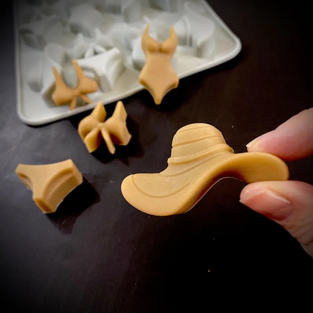 A Summer-Themed Beach Bikini M - Soap Making Material recensie en prijs